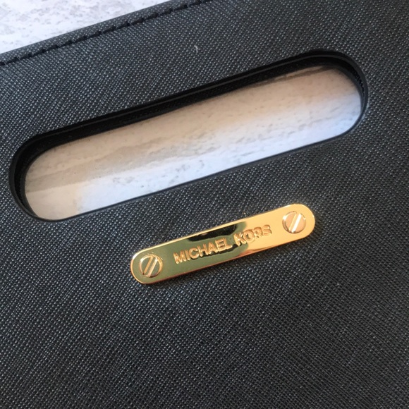 🆕 Michael Kors Black Crossbody 🎉 - Picture 10 of 10